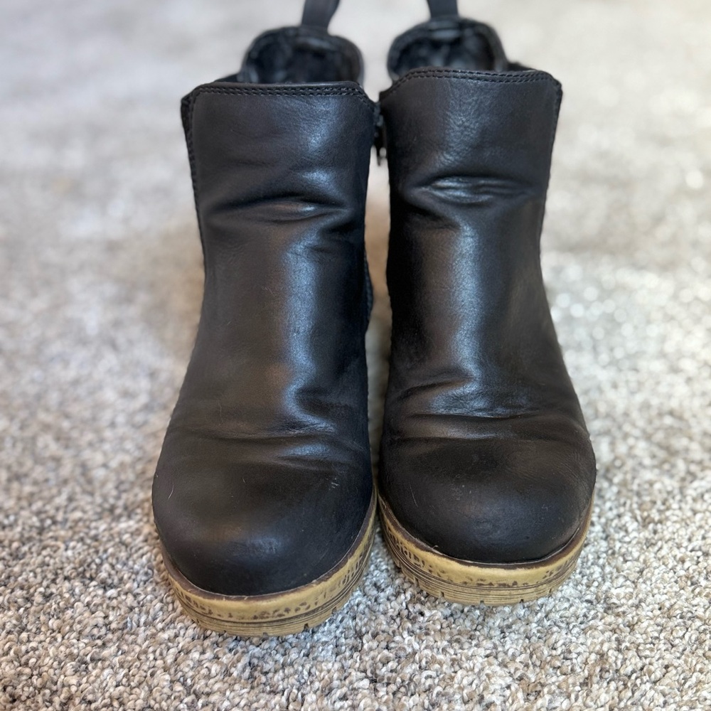 Black Casual Snow Slip-On Bootie - Picture 7 of 7